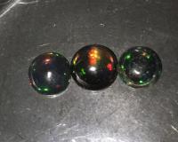 black opal โอปอลดำ พลอยเสริมดวง แก้ชง เสริมราศีตุลย์ โอปอไฟ พลอยแท้ มีใบเซอร์ ราคาถูก