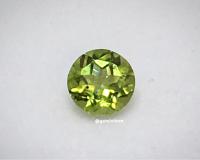 พลอยไม่เผา พลอยเพอริดอท peridot พลอยเสริมดวง แก้ชง ราศ๊สิงห์ พลอยแท้ พลอยสด วันพุธ หินนำโชค ดูดวง พลอยราคาโีรงงาน