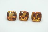 Citrine  yellow natural gemstone พลอย ซิทริน อัญมณี แก้ชง เสริมดวง ดูดวง  สีเหลือง ทอง พลอยบุษราคัม เสริมราศี พลอยดิบ ใบเซอร์ 