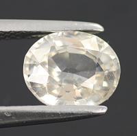 gemstone: เพทาย (Zircon) size: 7.8x6.5x3.9 carat: 1.98Ct.
