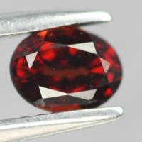 gemstone: โกเมน-Garnet size: 6.2x4.8x3.4 carat: 0.79Ct.