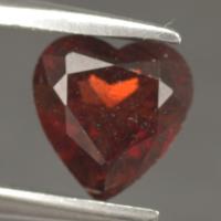 gemstone: โกเมน-Garnet size: 7.2x7.0x3.7 carat: 1.31Ct.