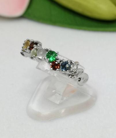 แหวนพลอยนพเก้า เพชร เพทาย ไพลิน ทับทิม มรกต บุษราคัม โกเมน มุกดาหาร ไพฑูรย์ พลอยเสริมดวง ดูดวง แก้ชง เสริมราศี เสริมธาตุ พลอยแท้