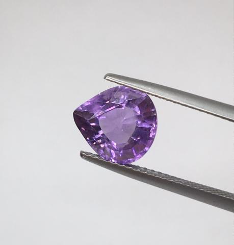 g1-285-3 amethyst พลอยอะเมทิสต์ amethyst ring พลอยแท้ อะเมทิสต์ อัญมณี กุมภาพันธ์ สีม่วง หัวแหวน เสริมดวง เสริมทรัพย์ พลอยดิบ พลอยแท้ มีใบเซอร์ฯ