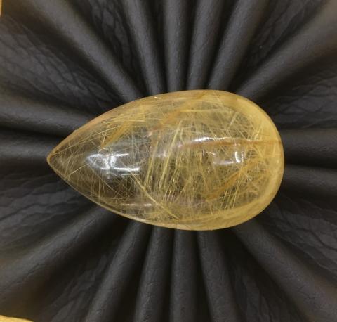 หินไหมทอง  รูไลท์ ควอทซ์ หินมงคล หินเสริมดวง หินไหมทอง หินนำโชคลาภ หินเรียกเงินเรียกทอง รูไลท์ ควอทซ์ 