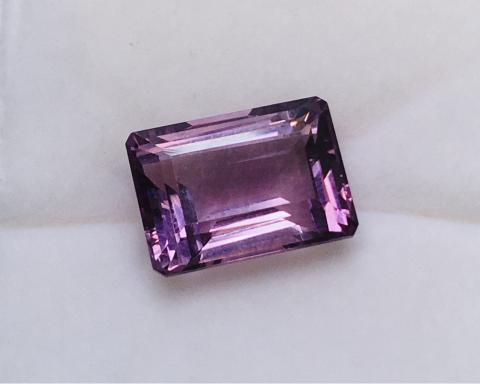 อเมทิสต์ amethyst หินสีม่วง อะเมทิสต์ หินเกิดเดือนกุมภาพันธ์ พลอยแท้เสริมดวง พลอยแท้ราคาโรงงาน แหวนพลอยอะเมทิสต์ ดูดวง รับทำเครื่องประดับ  เสริมราศี 