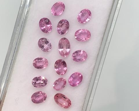 pinksapphire pinkgems gemstone พลอยซัฟไฟร์สีชมพู  เสริมดวงวันอังคาร พลอยพิ้งซัฟไฟร์ พลอยเผาเก่า มีใบเซอร์ฯ พลอยแท้สีชมพู