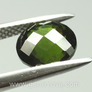 Chrome Diopside Green Tourmaline พลอยทัวร์มาลีนสีเขียว พลอยมรกต ราศีพฤษ เสริมดวง วันพุธ ดูดวง พลอยแท้ พลอยดิบ