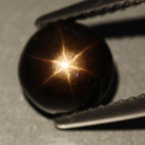 g1-307-8 พลอยสตาร์ ซัฟไฟร์ 2.13 กะรัต (Black Star Sapphire)