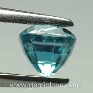  Blue Zircon พลอยเพทาย สีน้ำเงิน สีฟ้าเข้ม อัญมณีสีขาว แก้ชง ดูดวง เสริมดวง jewelry เครื่องประดับพลอยแท้ พลอยเสริมดวง ราศีธนู เพชร พลอยแท้ พลอยธรรมชาติ