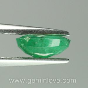 พลอยมรกต Emerald อัญมณีสีเขียว เสริมดวงวันพุธ เสริมราศีพฤษภา พลอยดิบ