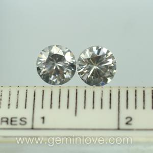 White Zircon พลอยเพทายขาวเหลี่ยมเพชร พลอยแท้ อัญมณีสีขาว ดูดวง เสริมดวง พลอยดิบ เพชร ราศี เมษ แหวนเพชร มีใบเซอร์ฯ