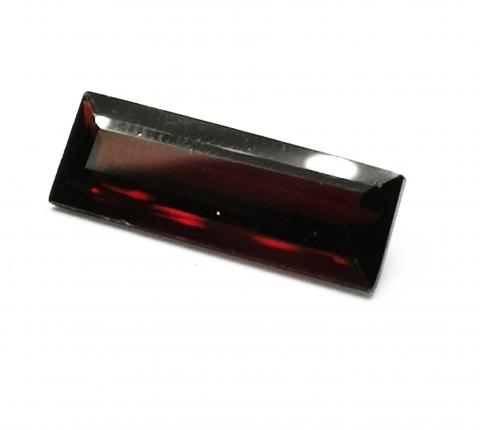 โกเมน garnet  พลอยโกเมน วัดท่าซุง หลวงพ่อฤษีลิงดำ สมเด็จองค์ปฐม ของศักดิ์สิทธิ์ พลอยแท้ ราศีมกรา เสริมดวง แก้ชง