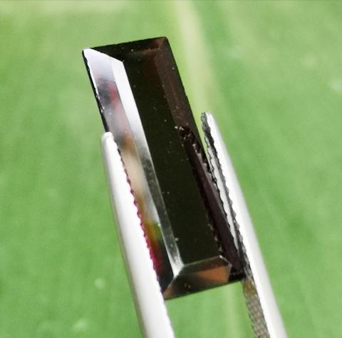 โกเมน garnet  พลอยโกเมน วัดท่าซุง หลวงพ่อฤษีลิงดำ สมเด็จองค์ปฐม ของศักดิ์สิทธิ์ พลอยแท้ ราศีมกรา เสริมดวง แก้ชง