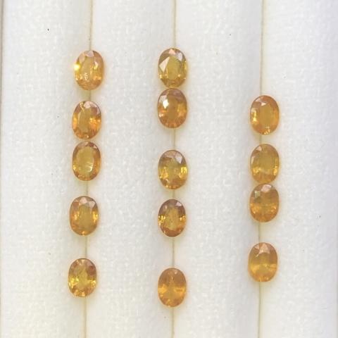 yellowsapphire  พลอยบุษราคัมบางกะจะ จันทบุรี พลอยไทย นพเก้า เสริมดวง ดูดวง แก้ชง  แหวนพลอยแท้ บุษย์น้ำเพชร พลอยดิบ