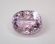 kunzite พลอยคุนไซด์ คันไซด์ พลอยสีชมพู พลอยดิบ อัญมณีสีชมพู เสริมดวง วันอังคาร ของแท้ ราคาถูก