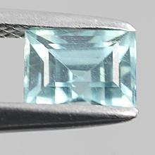 gemstone: เพทาย (Zircon) size: 6.2x4.7 carat: 1.47Ct.