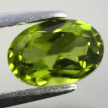 พลอย เพอริดอท peridot เสริมดวง แก้ชง ราศ๊สิงห์ พลอยแท้ พลอยดิบ วันพุธ หินนำโชค ดูดวง