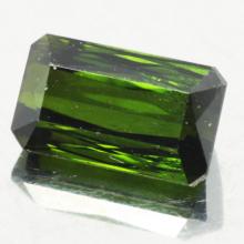 พลอยกรีนทัวร์มาลีน 2.29 กะรัต gemstone: กรีนทัวมาลีน-Green Tourmaline size: 9.3x5.5x4.6 carat: 2.29Ct.