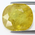 gemstone: บุษราคัม-Yellow Sapphire size: 16.8x15.4x9.0 carat: 20.66Ct.