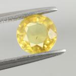 g1-375-40 yellow sapphire พลอยบุษราคัม 
