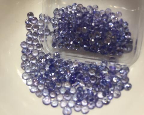 tanzanite พลอยแทนซาไนท์ พลอยแท้ พลอยมิล พลอยเล็ก พลอยสายมู  พลอยดิบ พลอยร่วงราคาโรงงาน พลอยจันทบุรี