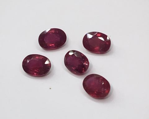 ruby พลอยทับทิม ทับทิมพม่า ring แหวน แก้ชง วันเกิด พลอยแท่้ ราคาโรงงาน อัญมณี ราศีกรกฏ เสริมดวง เครื่องประดับพลอยทับทิม ต่างหู